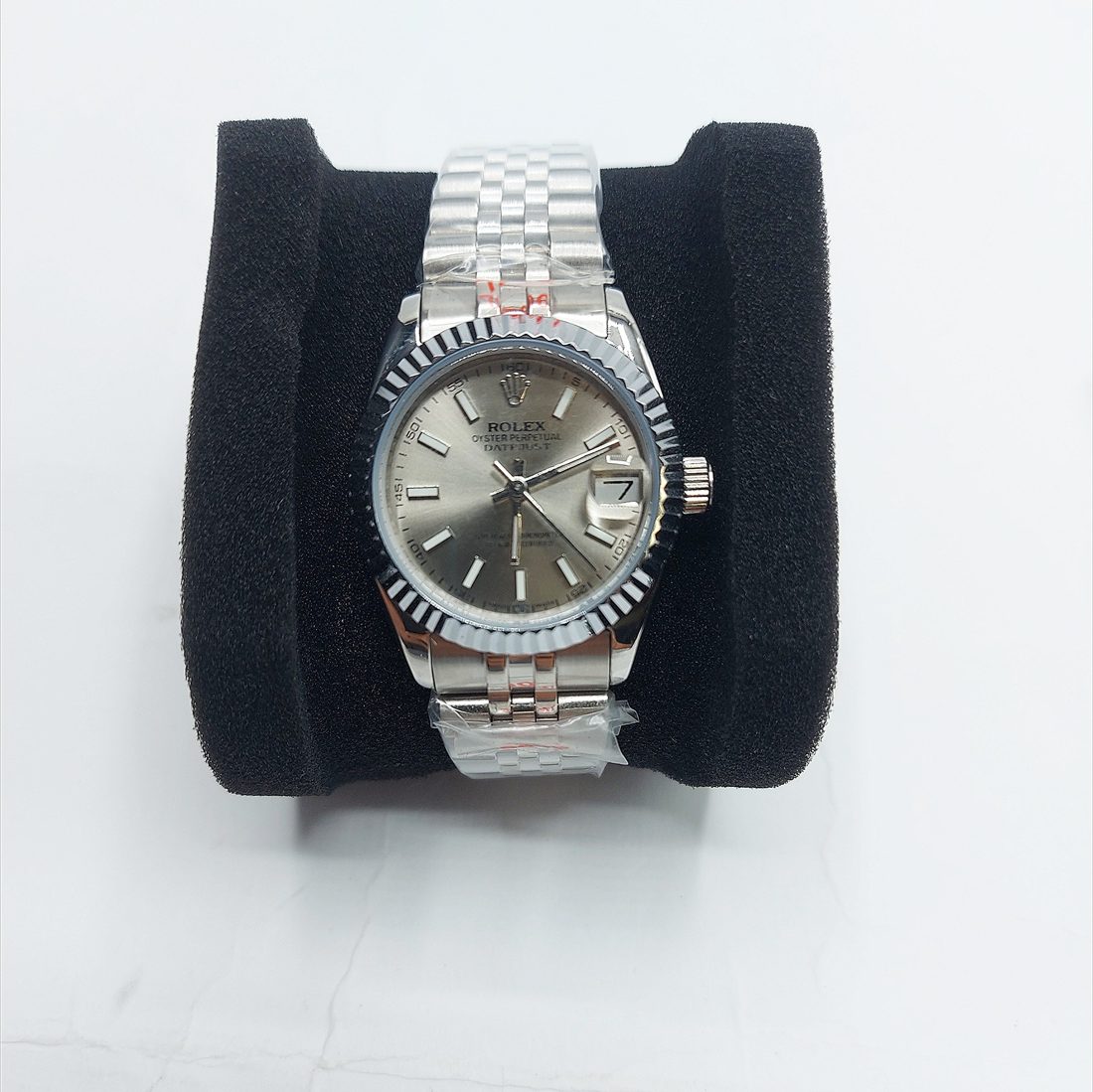 Rolex Datejust — Srebrni brojčanik, fluted bezel