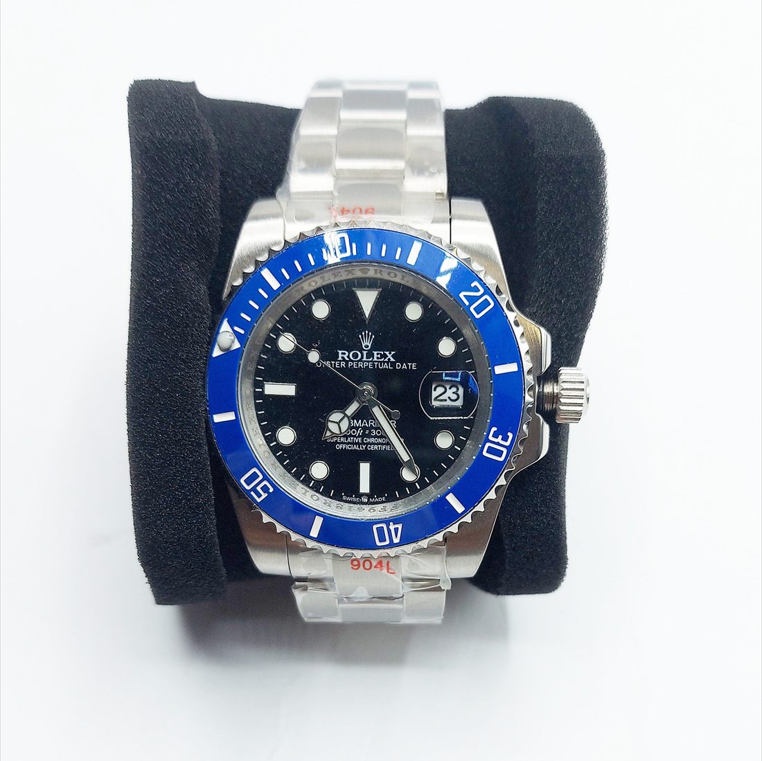 Rolex Submariner Date — Plavi bezel, crni brojčanik